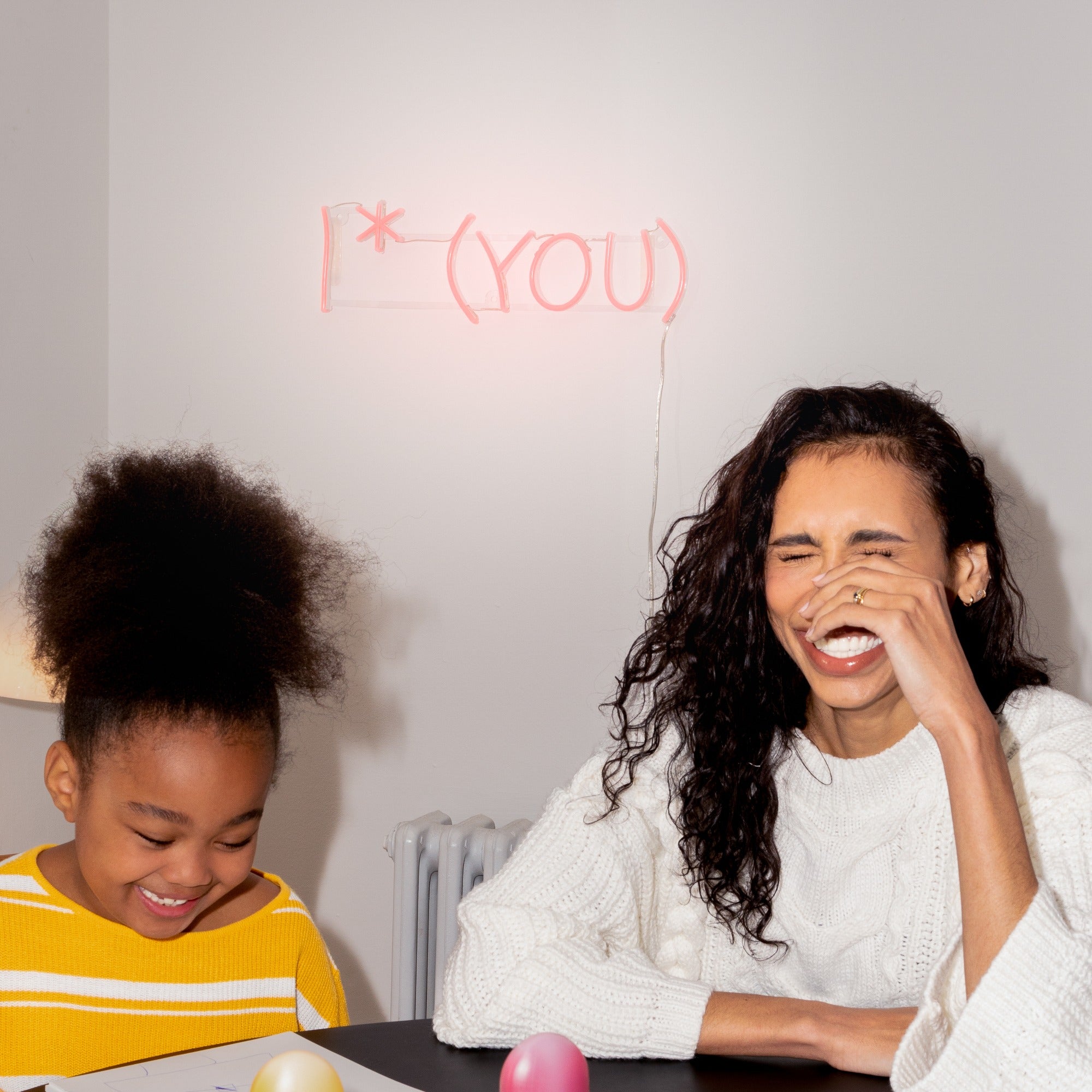 I * You - Zeichen aus Neon-LEDs